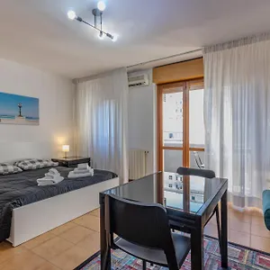 https://appartamento-postiglione-con-posto-auto.barihotels.org