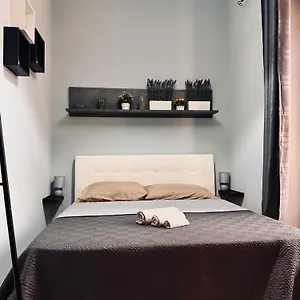 https://caronda7.taorminaitalyhotels.com